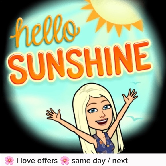 Meet your Posher, Noelle - Picture 2 of 2